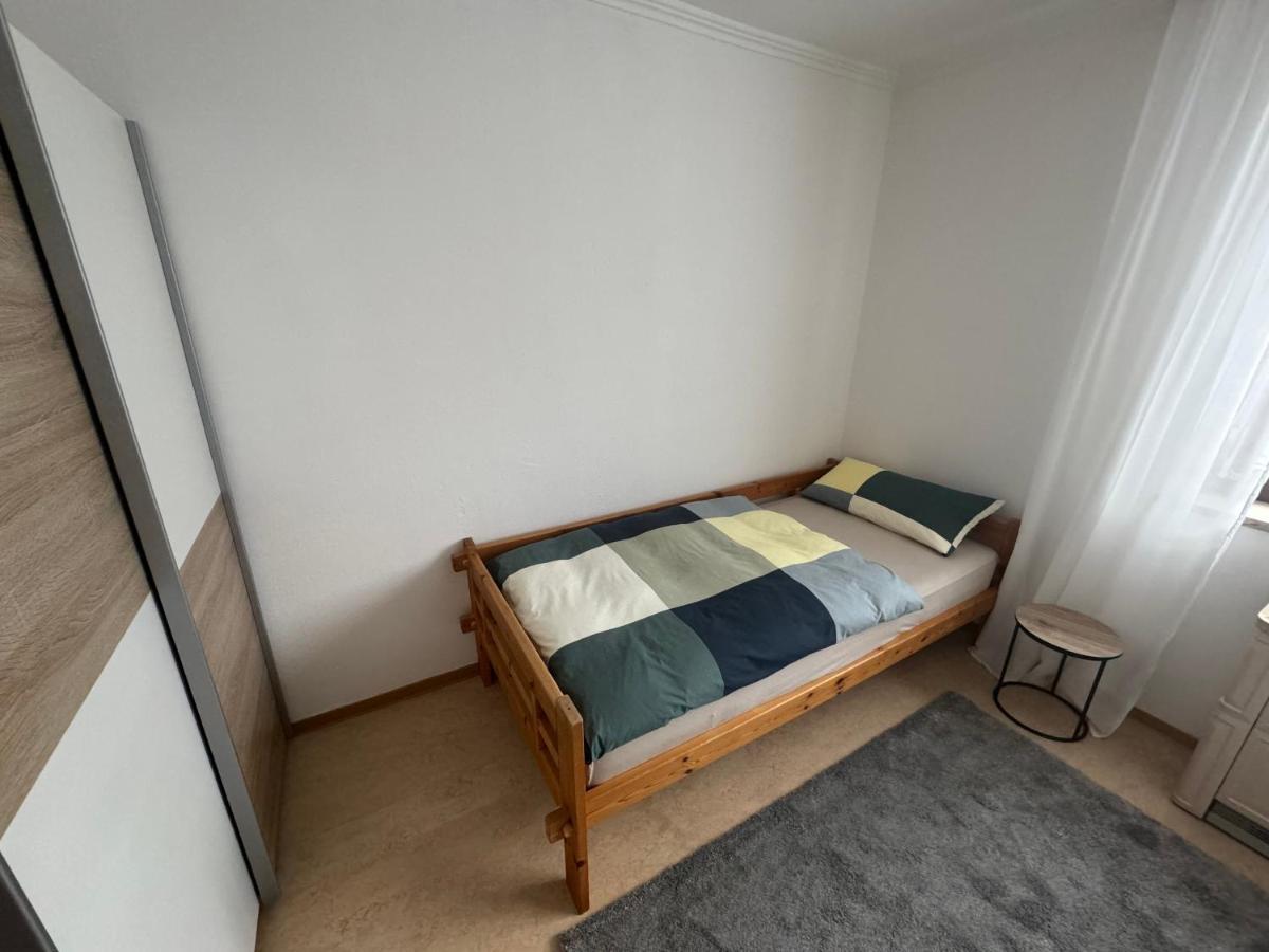 Апартаменты Schoenes, Friedliches Zimmer Аугсбург Экстерьер фото